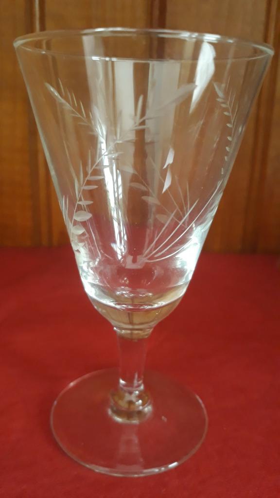 6 glaasjes, likeur, sherry, Ophalen, Zo goed als nieuw