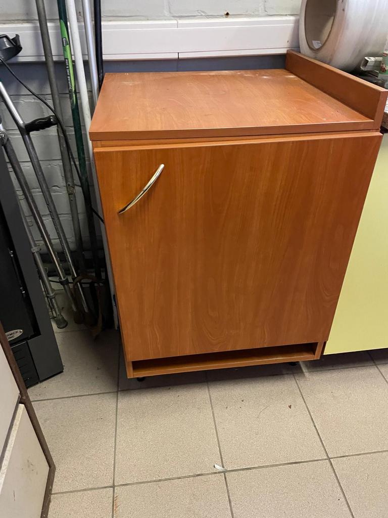 Armoire de cuisine vintage 60 cm - 1 porte - robuste, Maison & Meubles, Cuisine | Éléments de cuisine, Comme neuf, Moins de 100 cm