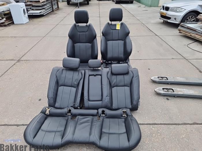 Kit revêtement (complet) d'un Landrover Evoque, Land Rover, -, -, 3 mois de garantie
