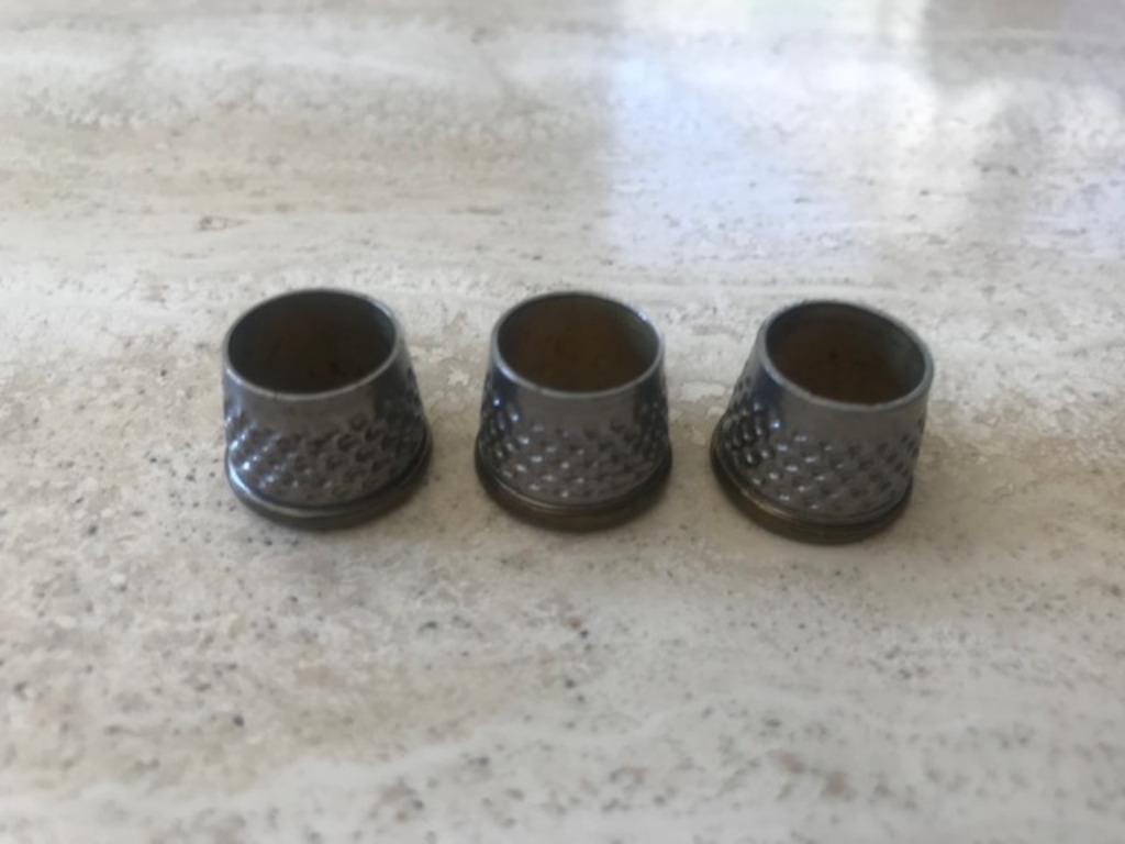 Nieuwe open vingerhoed - diam. 16mm (prijs/stuk) (zn5595), Ophalen of Verzenden, Nieuw, Overige typen