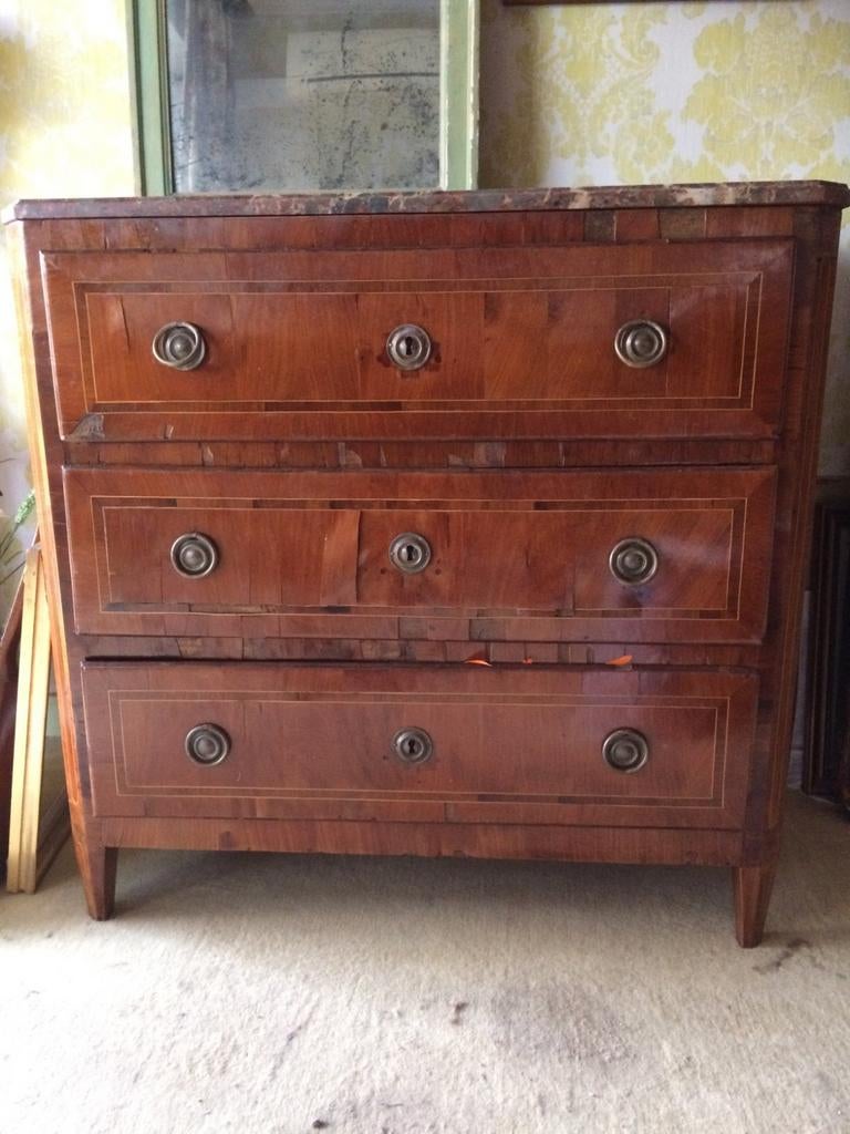 Louis XVI dressoir, Ophalen