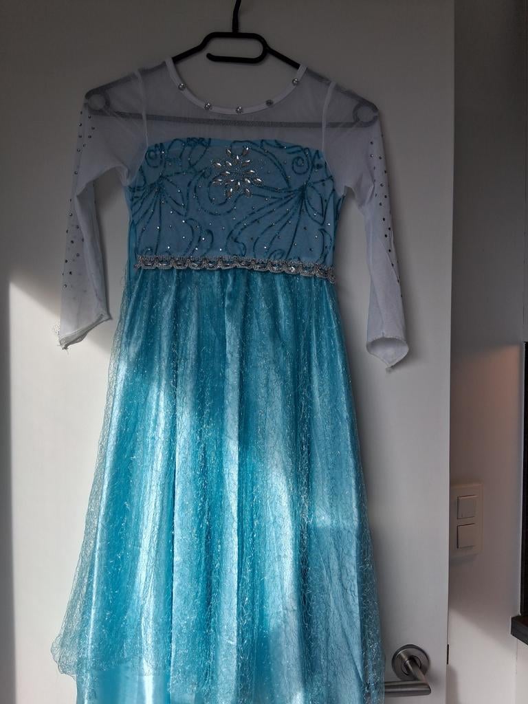 Prinsessenkleedje, Ophalen, Zo goed als nieuw, 134 t/m 140, Meisje