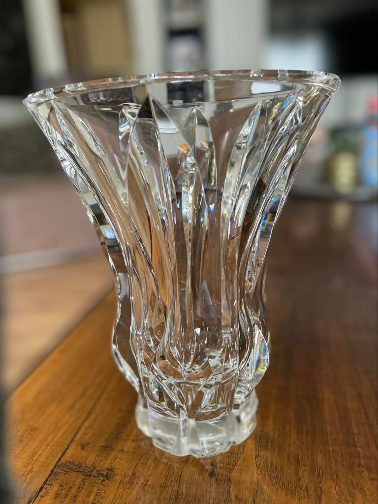 Kristallen vaas  val saint Lambert, Ophalen