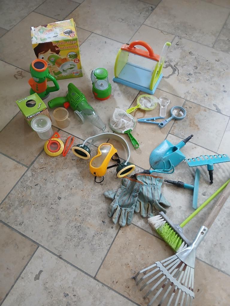 Buitenspeelgoed kinderen insecten + tuinset, Ophalen of Verzenden, Gebruikt