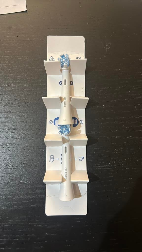 Oral B iO, Tête de recharge, Enlèvement, Neuf