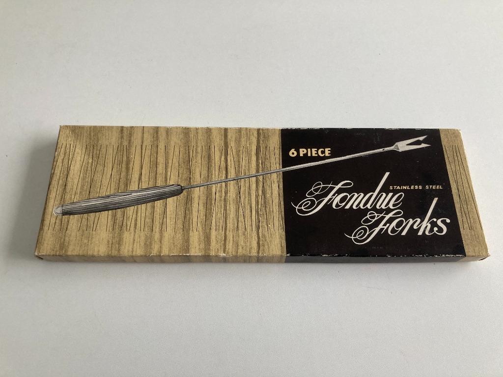 Vintage doos met 6 fondue vorken ( Stainless steel ) hout, Elektronische apparatuur, Fonduesets, Ophalen of Verzenden, Nieuw, Fondue-accessoires