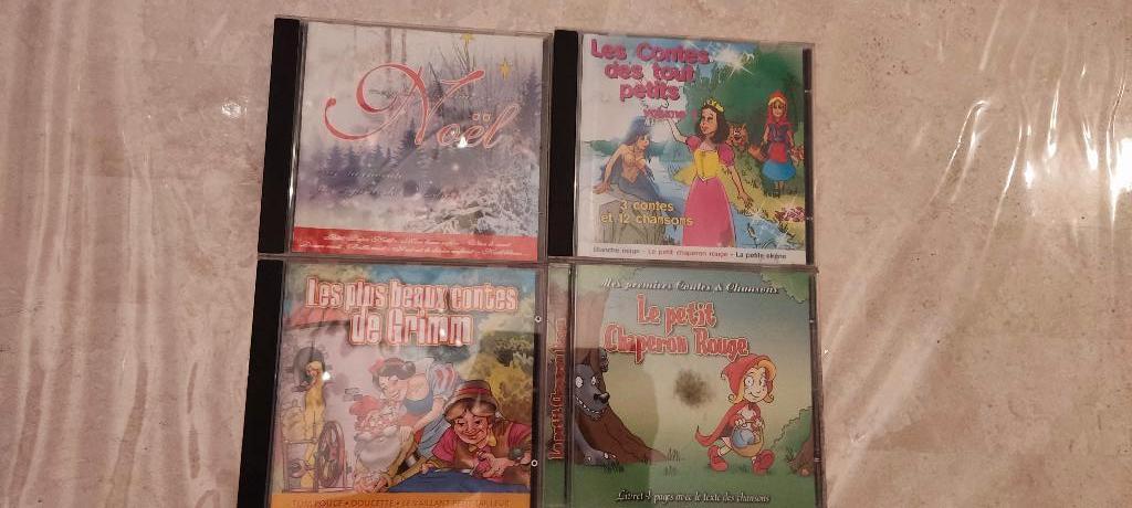 CD  (4) enfants Noel, Divers, Enlèvement ou Envoi, Utilisé