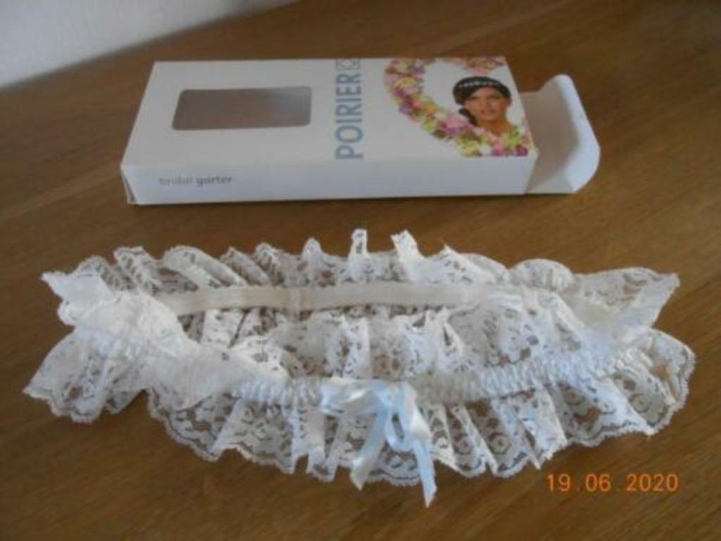 bilband voor onder trouwjurk, Kleding | Dames, Ophalen of Verzenden, Overige kleuren, Accessoires