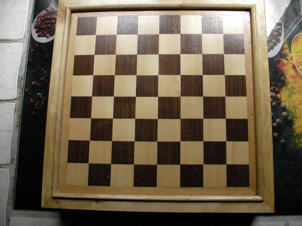 jeux de socièté, Trois ou quatre joueurs, Enlèvement ou Envoi, Neuf