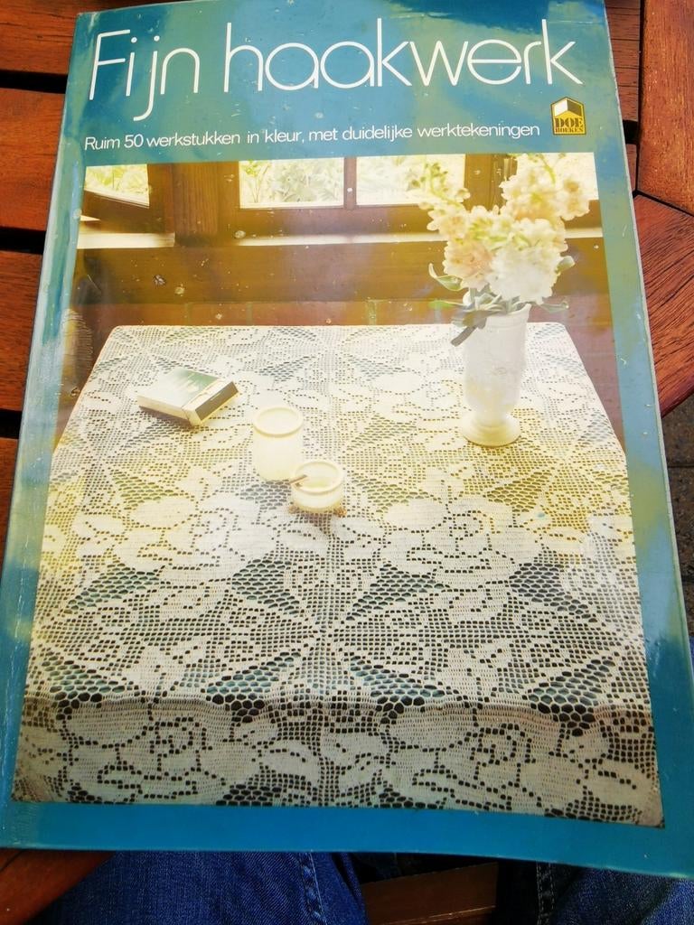 Livre de crochet fin 1978 avec plus de 50 dessins de travail, Enlèvement ou Envoi, Comme neuf, Crochet, Patron ou Livre