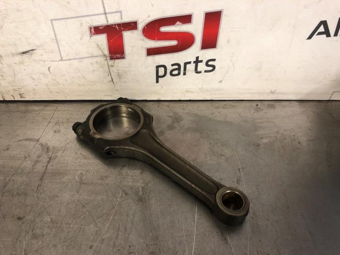 Drijfstang van een Volkswagen Golf, Gebruikt, -, Volkswagen, -
