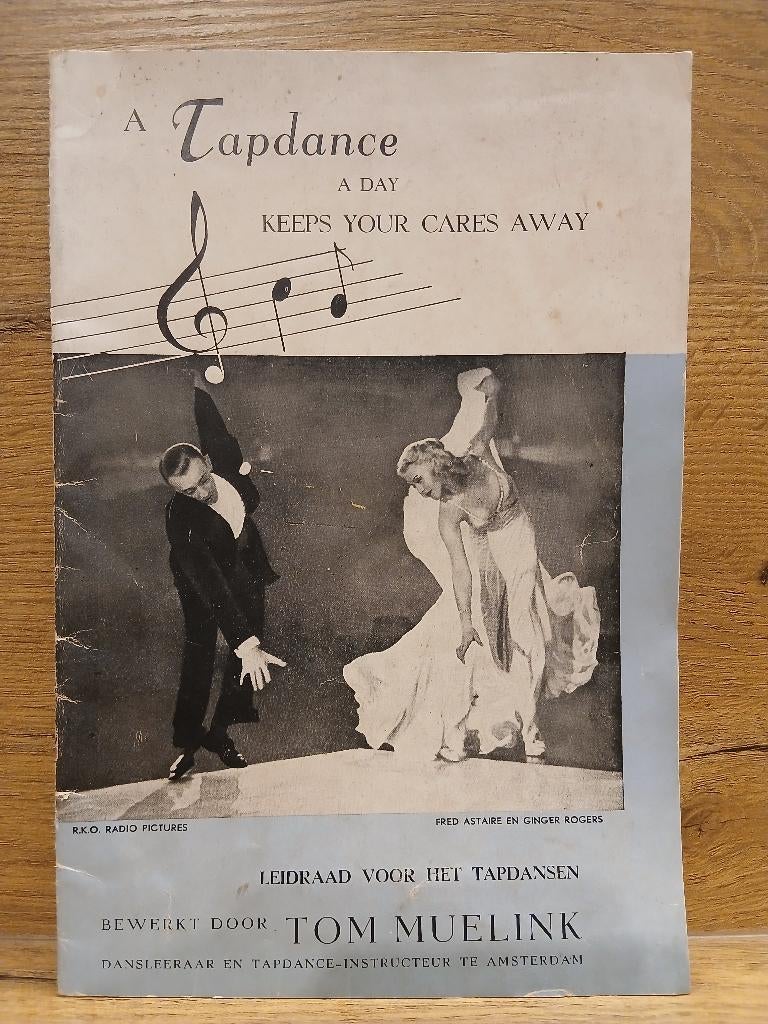 Boekje over tapdans "A Tapdance a Day Keeps your Cares away", Boeken, Stock en Verzamelingen, Ophalen of Verzenden