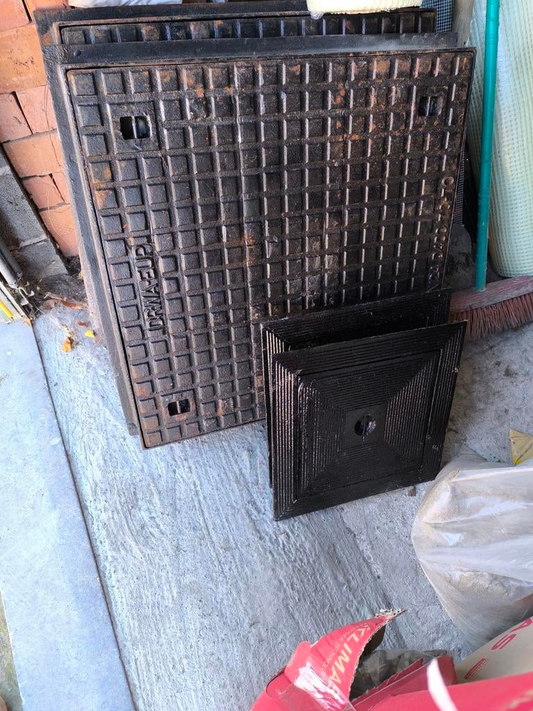 Taque de chambre de visite renforcer 90 sur 90 et 1 m sur 1, Enlèvement