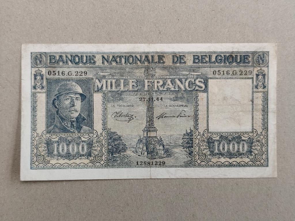 Billet de 1000 Fb type Dynastie état TB+, Ophalen of Verzenden, Los biljet