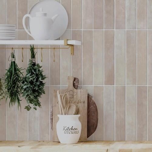 Olivia beige handvormtegels 5x25 cm direct uit voorraad, 70 cm of minder, Verzenden, Beige, 190 cm of minder