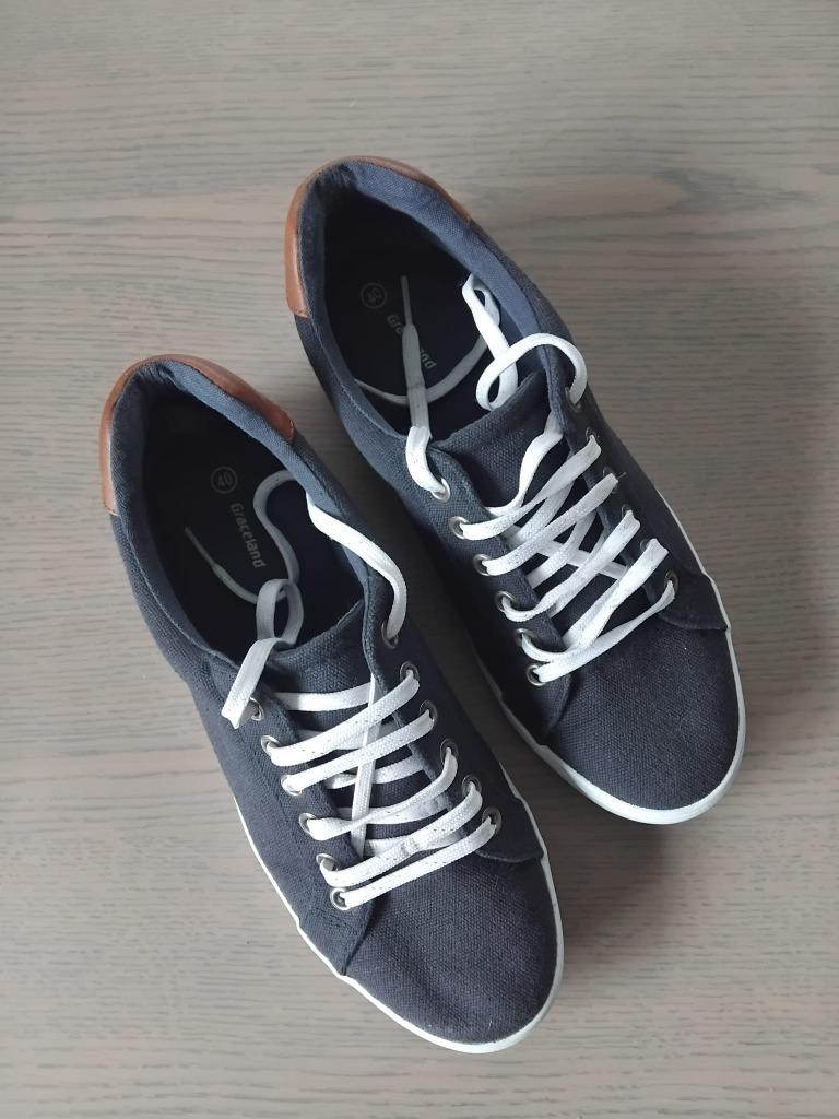 Donkerblauwe stoffen sportschoenen met veters,maat:40., Enlèvement ou Envoi, Chaussures de sports, Comme neuf, Graceland