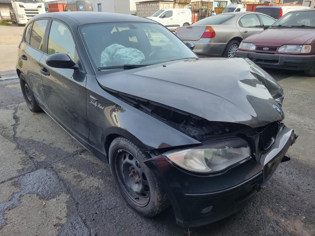 BMW 1 118d à vendre en pièces, Enlèvement ou Envoi, BMW