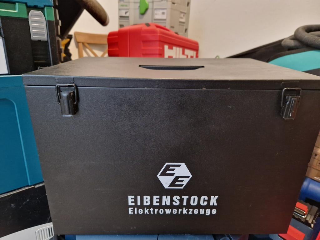 Eibenstock EMF 180.2 sleuvenfrees / muurfrees - 10.098.35, Enlèvement