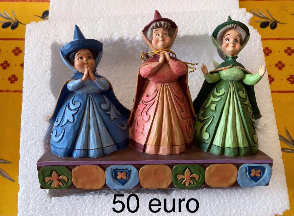 Disney traditions, Enlèvement, Blanche-Neige ou Belle au Bois Dormant, Neuf, Statue ou Figurine