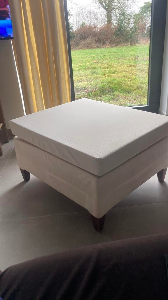 Repose pieds ou pouf rectangulaire  70/60/30.   70/60/38, Enlèvement, Utilisé, Rectangulaire