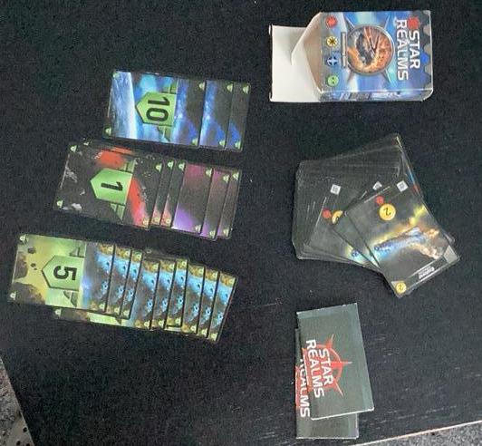 Star Realms Base Set, Hobby & Loisirs créatifs, Jeux de société | Jeux de cartes, Utilisé, 1 ou 2 joueurs, Enlèvement