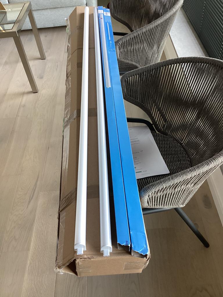 2 Philips LED Montagebalk 150 cm - Koel wit, Ophalen, Zo goed als nieuw