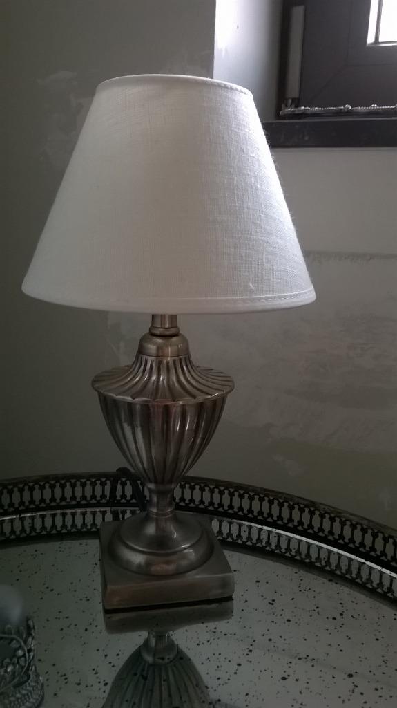 Klein zilver tafellampje met witte kap, Ophalen, Metaal, Minder dan 50 cm, Landelijk