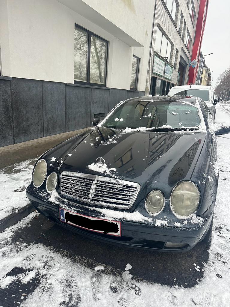 Mercedes CLK 200, Achat, Boîte manuelle, Noir, Particulier