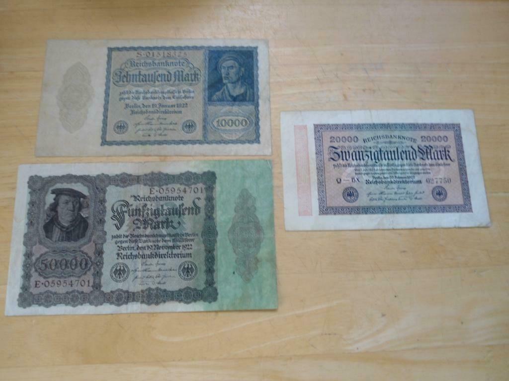 Lot de 3 anciens Billets de Banque Allemand., Une personne