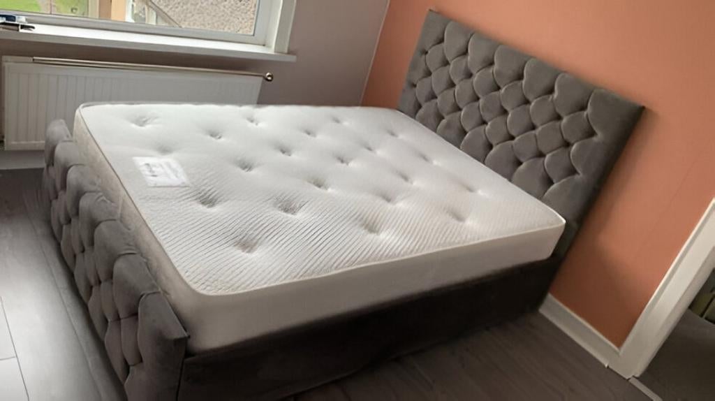 Sommier tapissier 160x200 – Matelas et espace de rangement i, Neuf, Enlèvement ou Envoi, 200 cm, Deux personnes