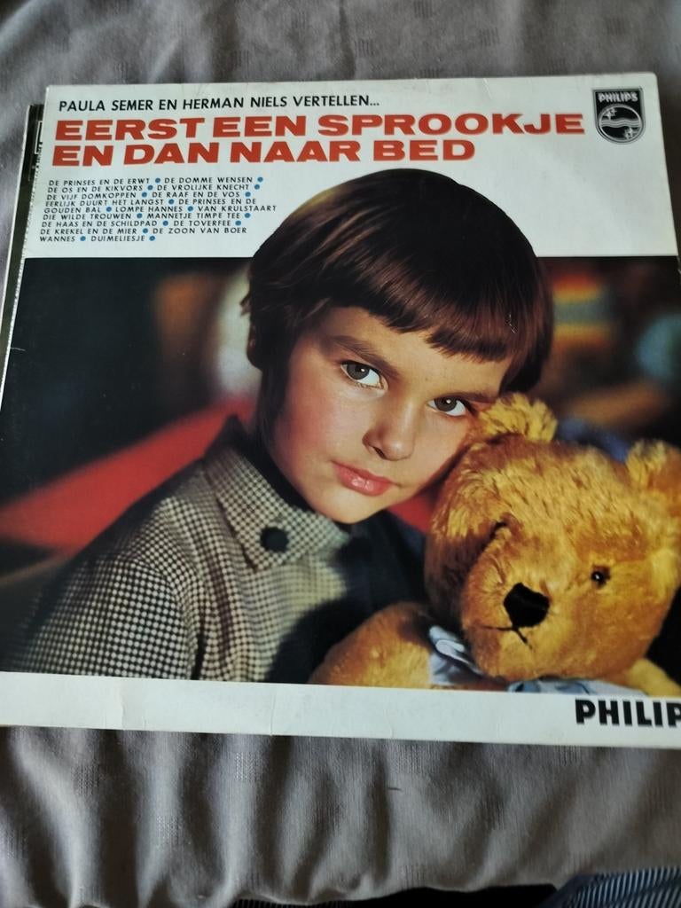 Zeer goede lp Eerst een sprookje & dan naar bed Paula semer, Cd's en Dvd's, Ophalen of Verzenden, Gebruikt