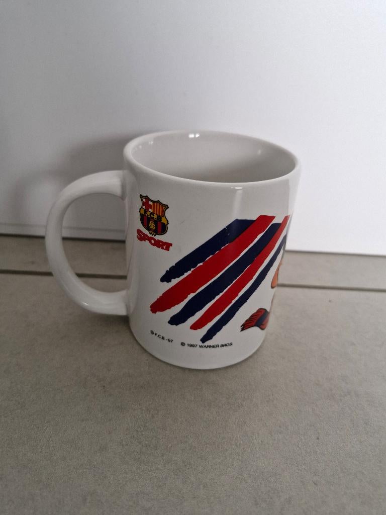 mok F.C.B. Daffy Duck Warner Bros 1997, Verzamelen, Verzenden, Overige typen