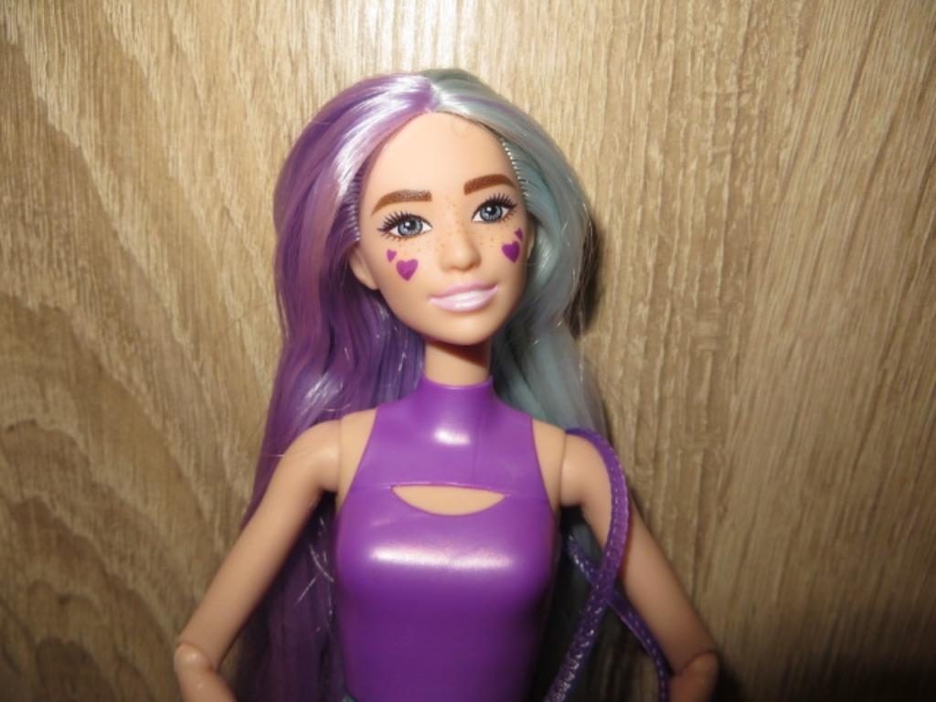 Barbiepop - Mattel - Reveal - Barbie - Pop - Paars, Ophalen of Verzenden, Zo goed als nieuw, Barbie