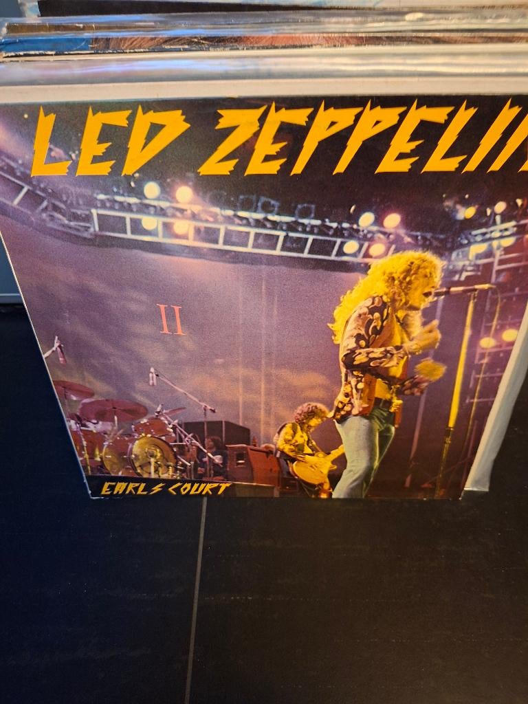 mlp - led zeppelin - earls court arena - vak 12, Ophalen of Verzenden, Zo goed als nieuw