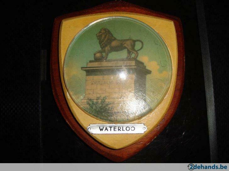Brocante souvenir plaquette leeuw van Waterloo, Ophalen of Verzenden, Overige soorten, Embleem of Badge