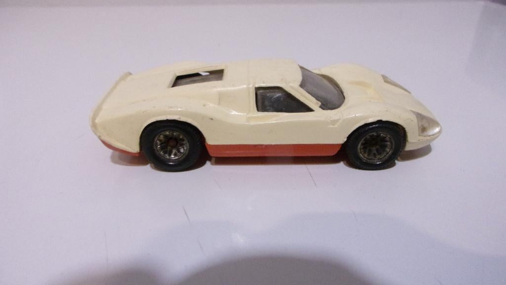 VIEILLE ET RARE!! FORD GT MINIALUXE 1/43 MADE in FRANCE, Ophalen of Verzenden, Gebruikt, Auto, Overige merken