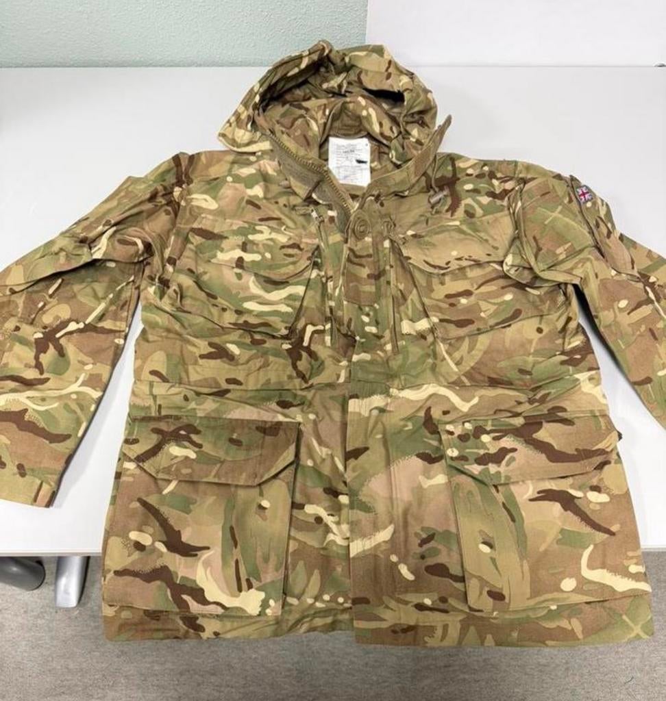 Britse Leger Winddichte smock jas army UK M camouflage camo, Verzamelen, Ophalen of Verzenden, Landmacht, Kleding of Schoenen