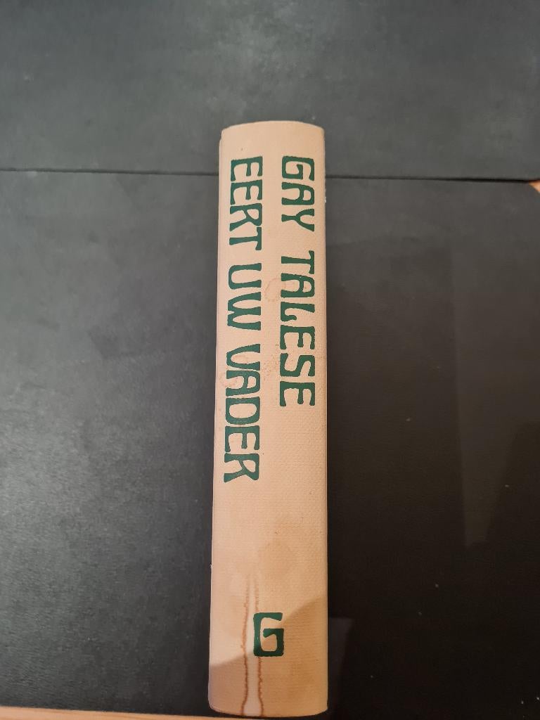 eert uw vader - Gay Talese, Boeken, Ophalen of Verzenden