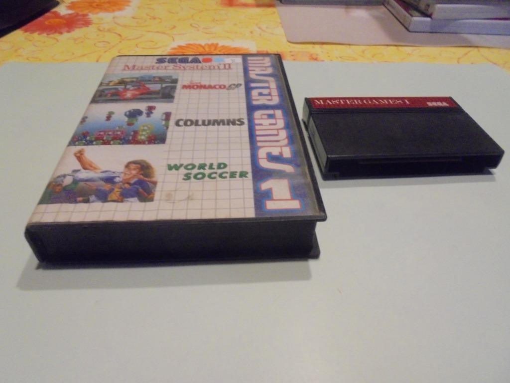 Sega Master System II Games 1 Monaco GP/Columns/World Soccer, 2 joueurs, Envoi, Utilisé, Master System