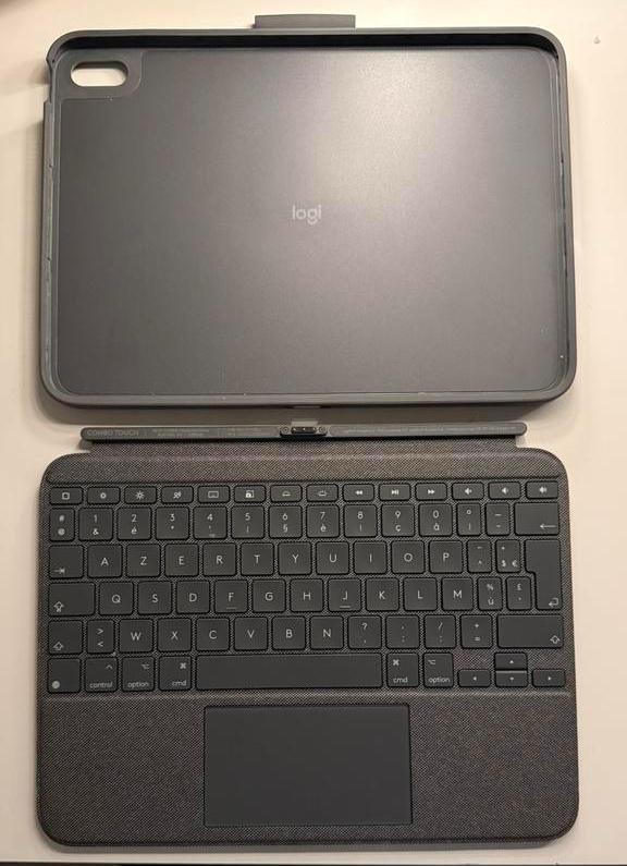 Logitech 10.9 key bord, Enlèvement, Comme neuf