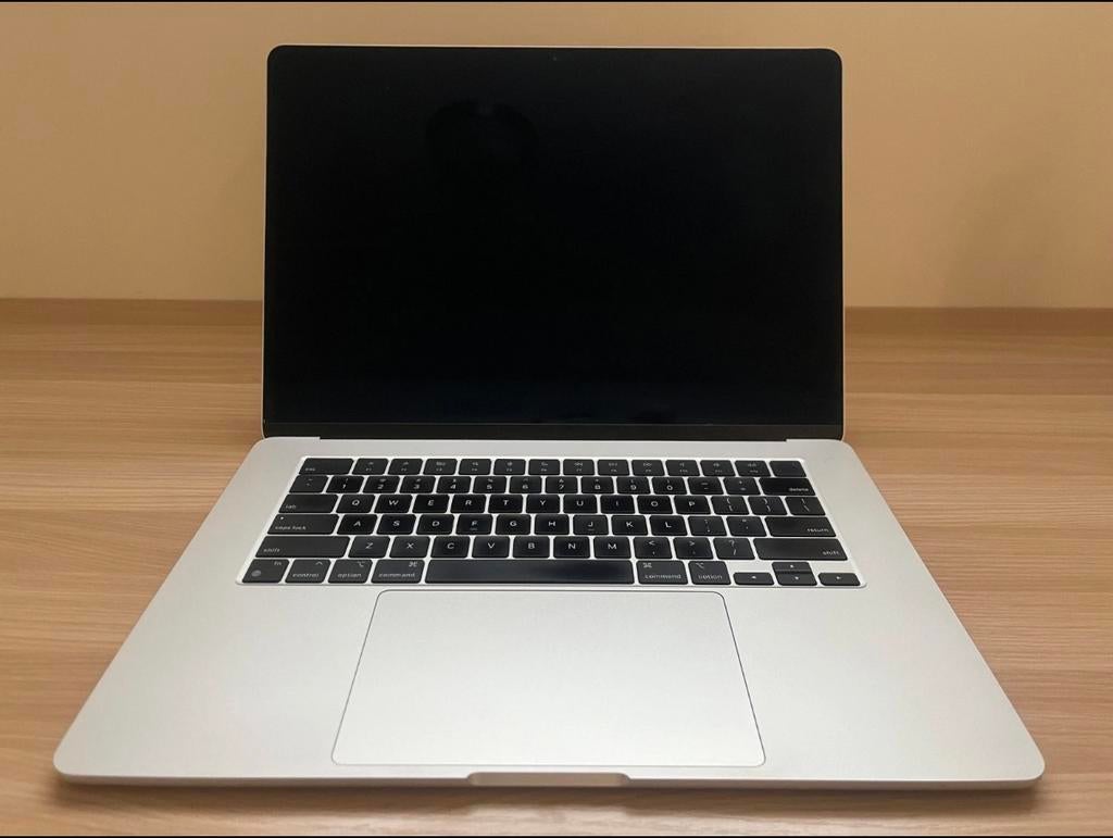 MacBook AIR M2 QWERTY 256gb 15 inch, Computers en Software, 256 GB, 8 GB, Ophalen of Verzenden, Zo goed als nieuw