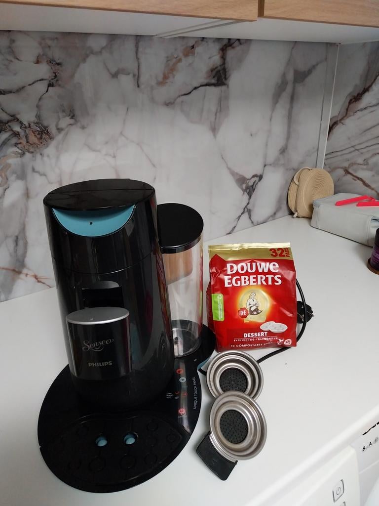 Koffiemachine met gratis koffie, Enlèvement, Cafetière