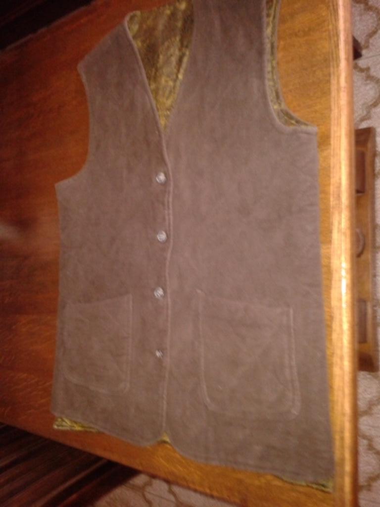 Gilet femme Ville Rose - 46, Ville Rose, Enlèvement ou Envoi, Taille 46/48 (XL) ou plus grande, Brun