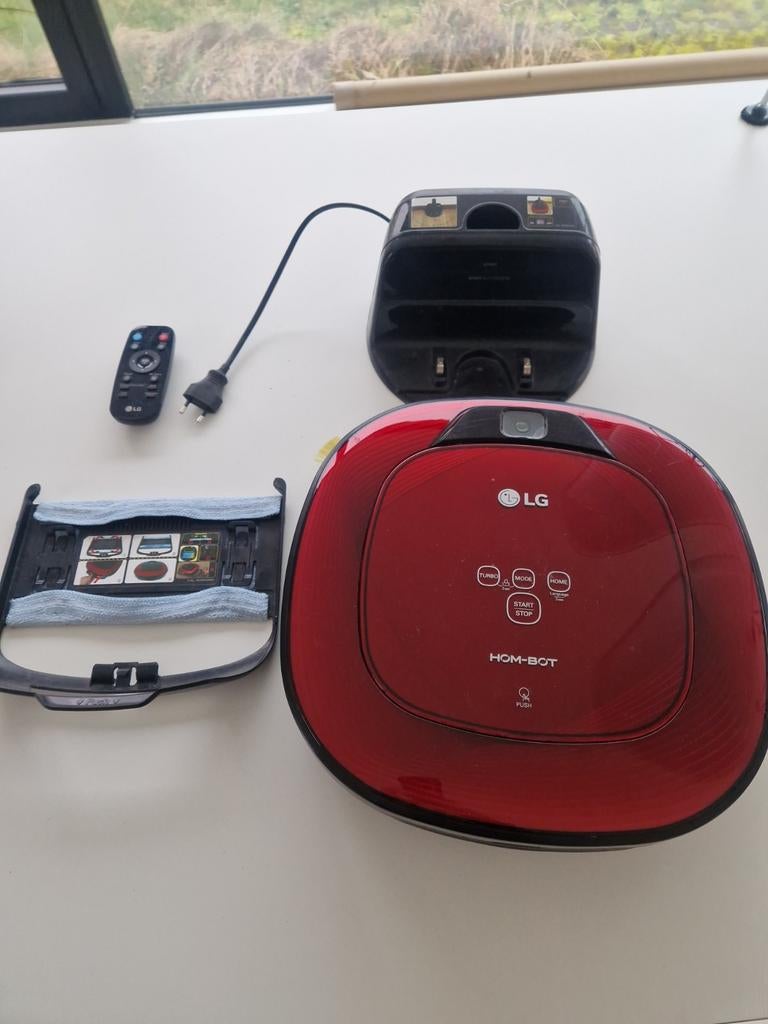 LG hombot robotstofzuiger, Ophalen, Robotstofzuiger
