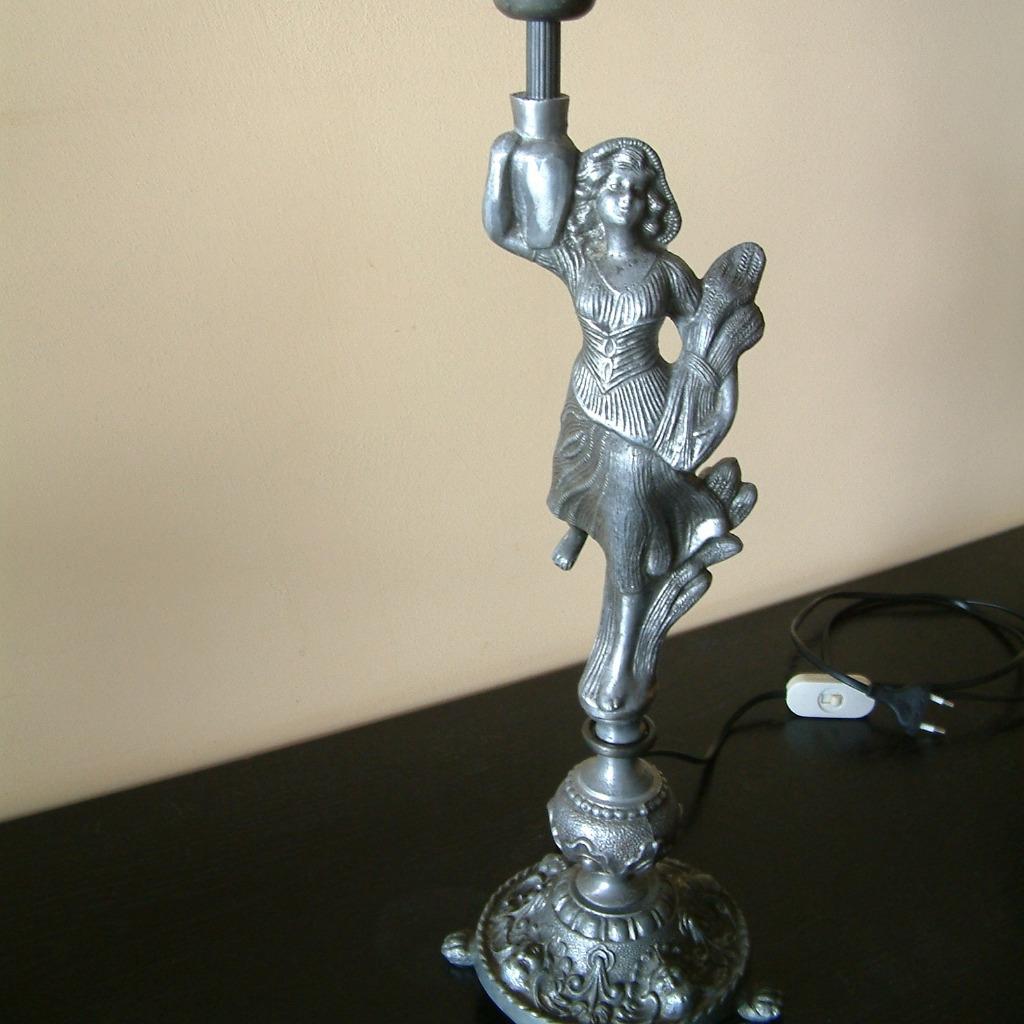 Lampe ancienne dans le style Art Nouveau, Enlèvement, Utilisé, Gris, Autres formes