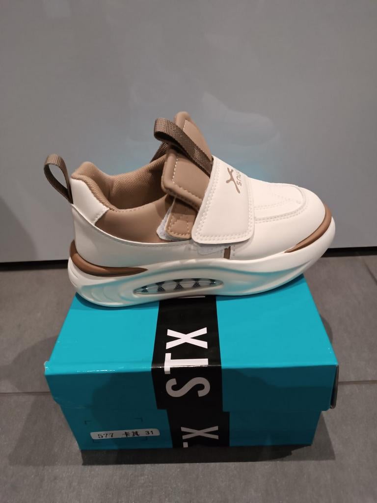 Sneakers nieuw, Kinderen en Baby's, Babykleding | Schoentjes en Sokjes, Ophalen of Verzenden