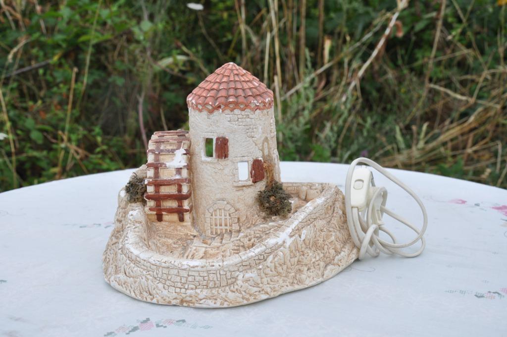 lampe veilleuse décorative en plâtre moulin a aube, Antiquités & Art, Enlèvement ou Envoi