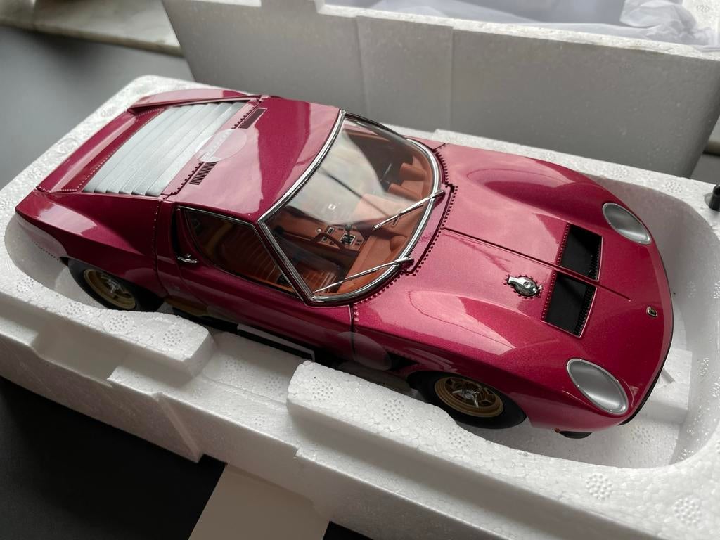 Kyosho Lamborghini, Hobby en Vrije tijd, Modelauto's | 1:18, Ophalen of Verzenden, Zo goed als nieuw, Auto, Kyosho