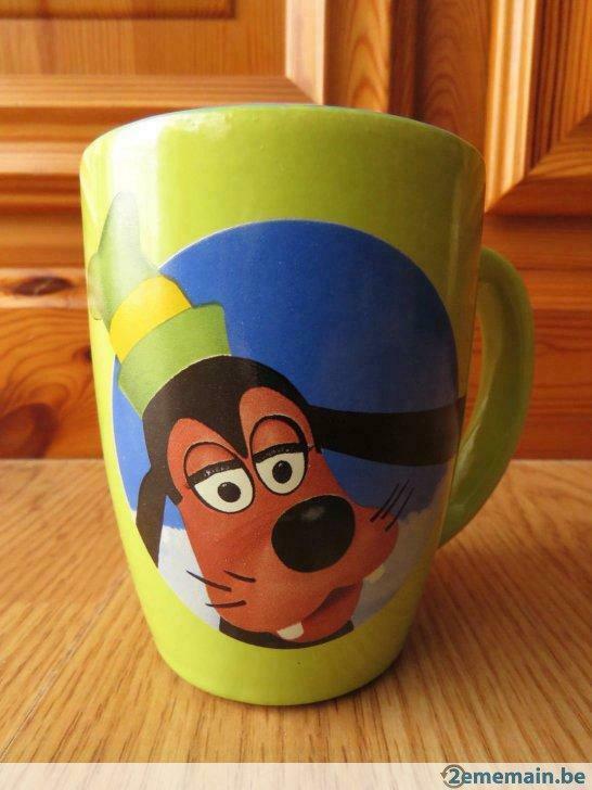 superbe mug tasse goofy de disney disneyland paris, Utilisé, Tasse(s) et/ou soucoupe(s)