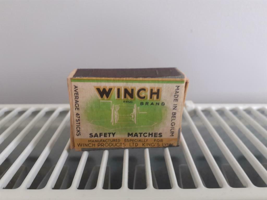 Vintage houten luciferdoosje winch brand, Ophalen of Verzenden